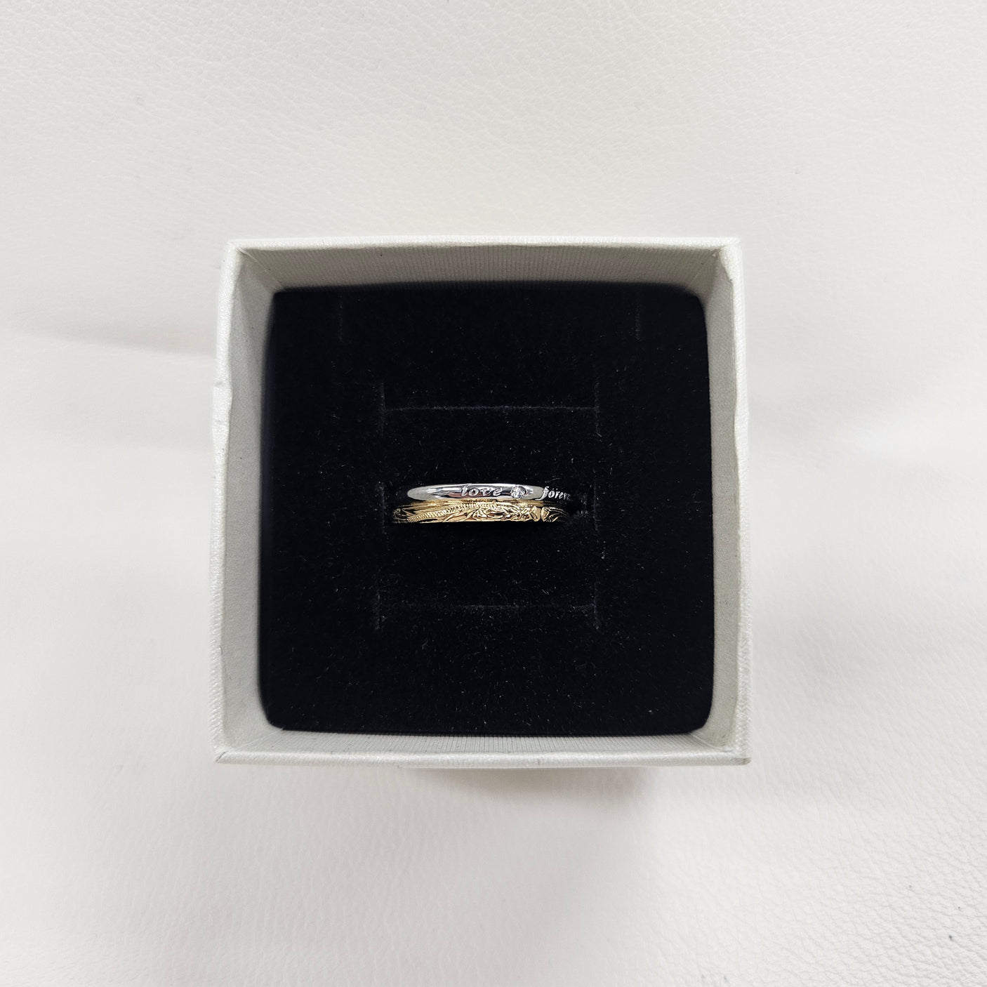 ギフトボックス:正方形ロゴ入りリボン(50mm)(3種)