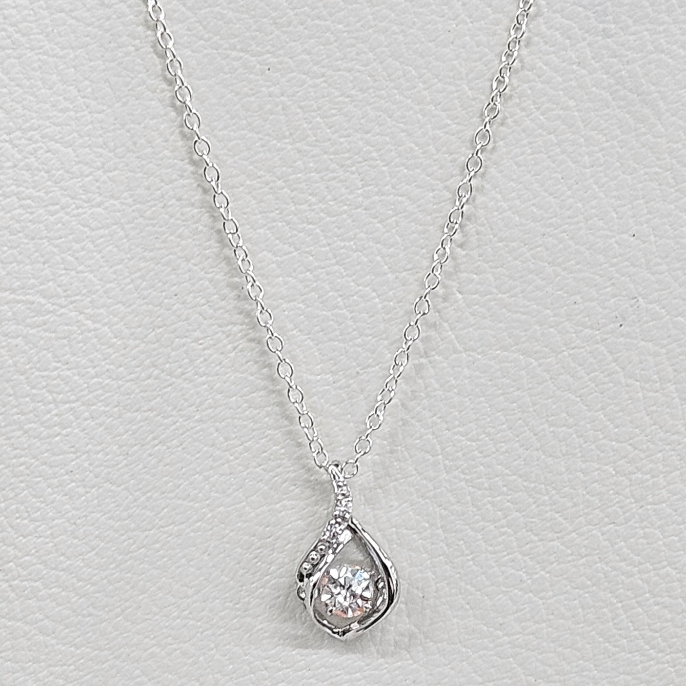 【Twinkle Dream Star premium】ドロップシルバーネックレス トップ単品