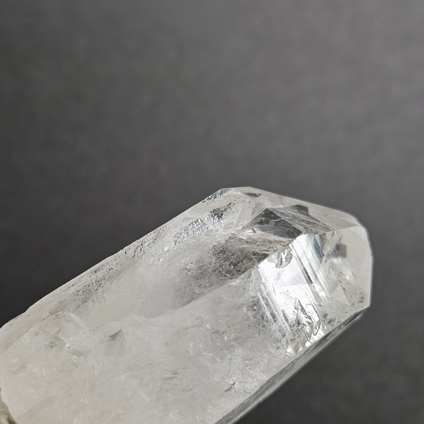 水晶ポイント原石 約69g 【会長秘蔵コレクション】<0052>