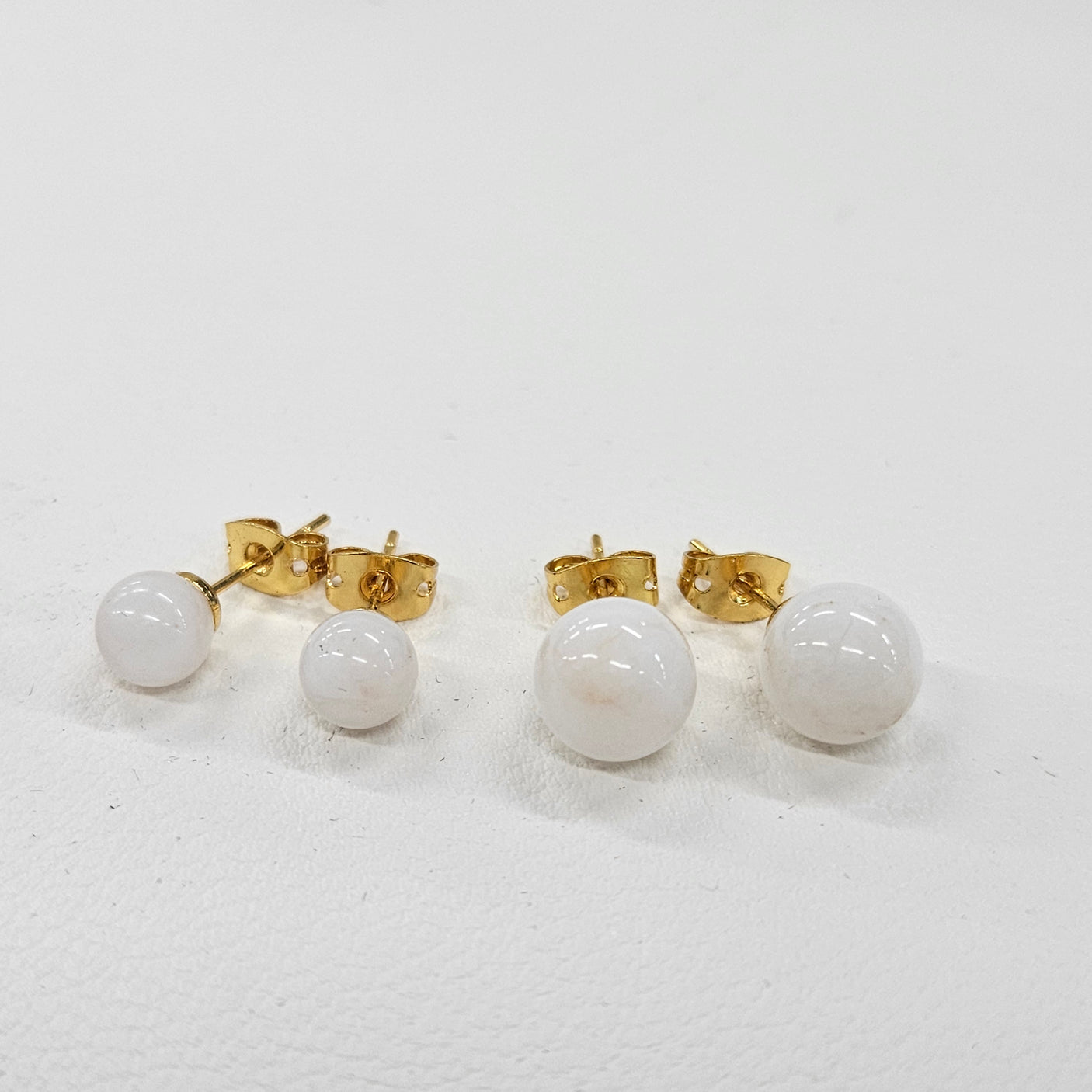 おいせ石丸玉ピアス【6mm】【8mm】