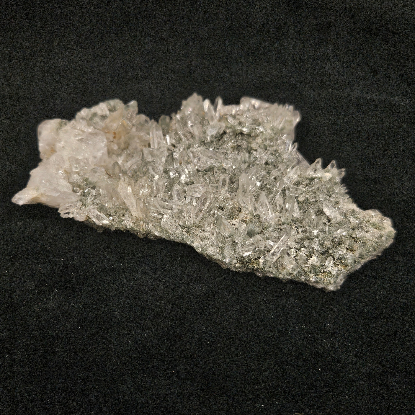 【産地直送価格‼】マニハール産 ヒマラヤ水晶クラスター 約30g【入荷日:7/8 ダンボールNo.06】
