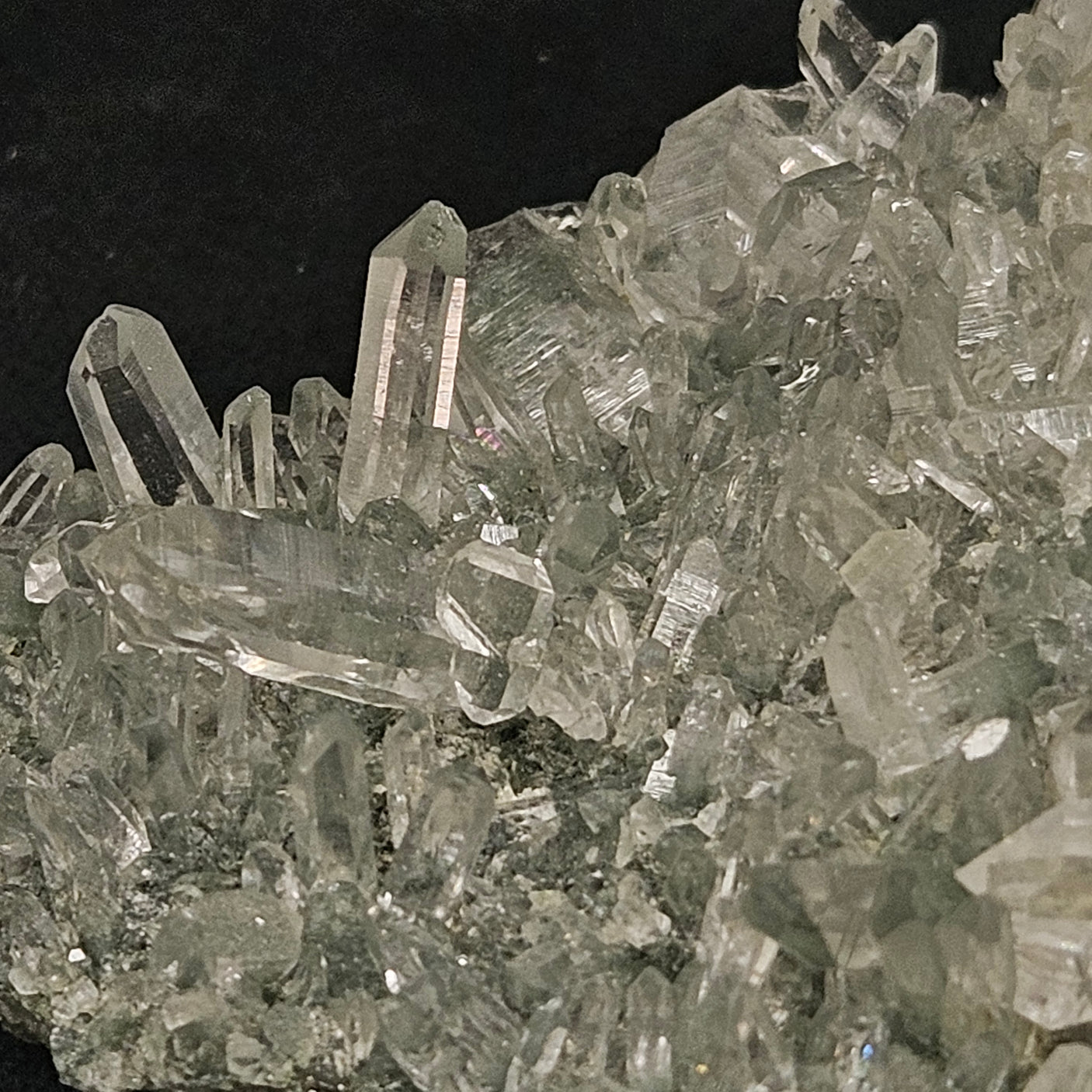 【産地直送価格‼】マニハール産 ヒマラヤ水晶クラスター 約35g【入荷日:7/8 ダンボールNo.06】