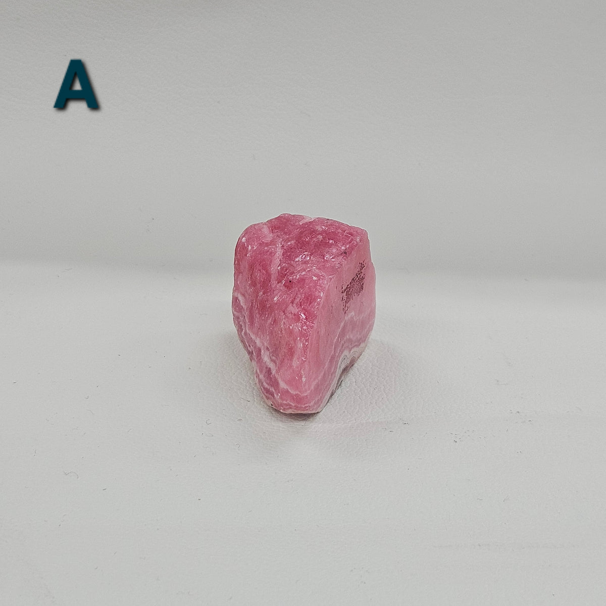 インカローズ原石(約55g)