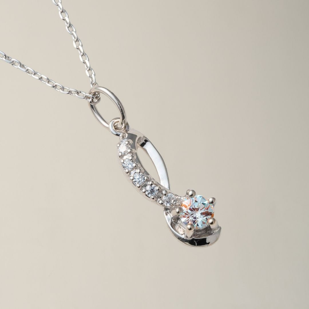 【Twinkle Dream Star premium】カット入りオーロラカラーネックレストップ単品