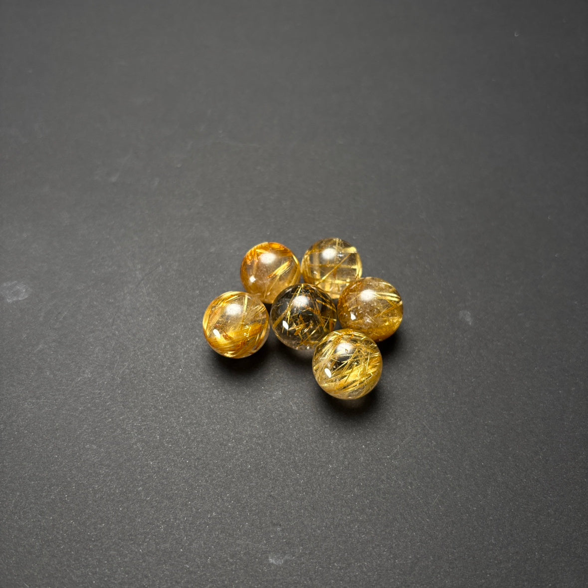 【高品質】タイチンルチルスフィア 18mm(台座付き)