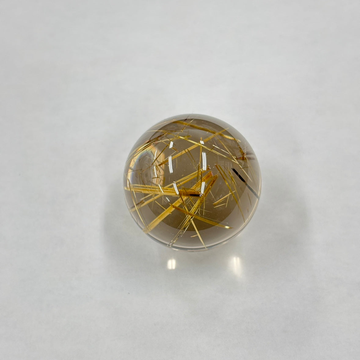 【ヒカルチル】ゴールドルチルスフィア 31mm(※ガラス台座付)