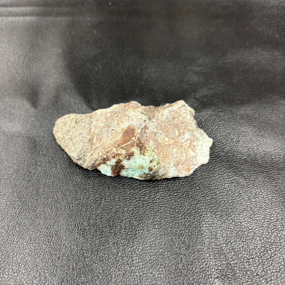 ラリマープレート原石(約73g)約3.5×8.5cm