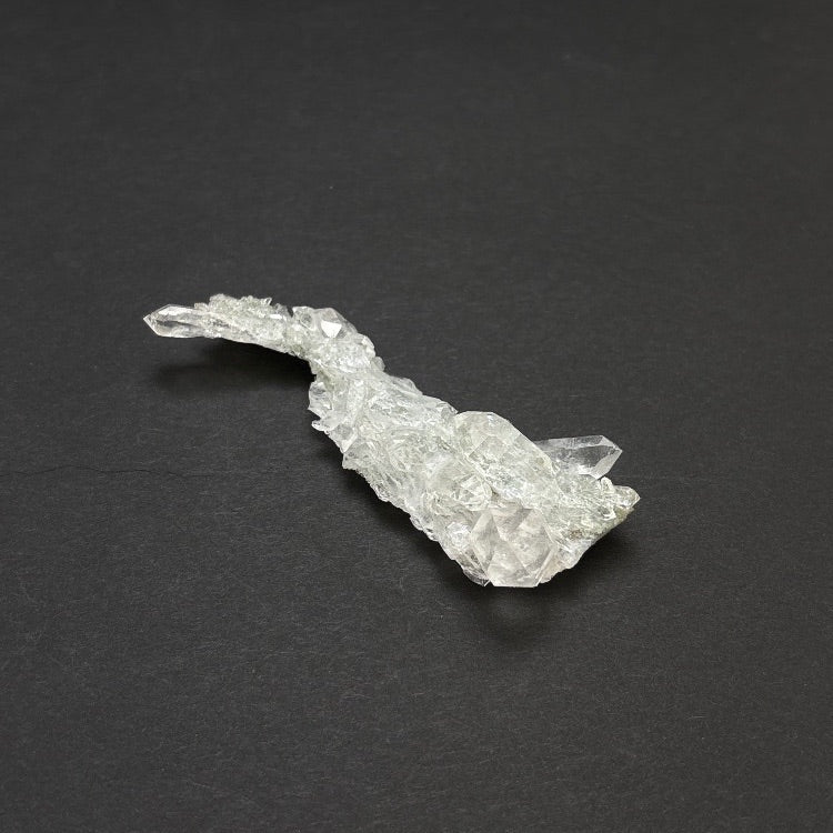 マニハール水晶約15〜25g 原石