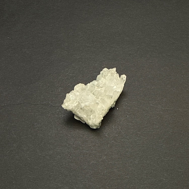 マニハール水晶約10〜20g 原石