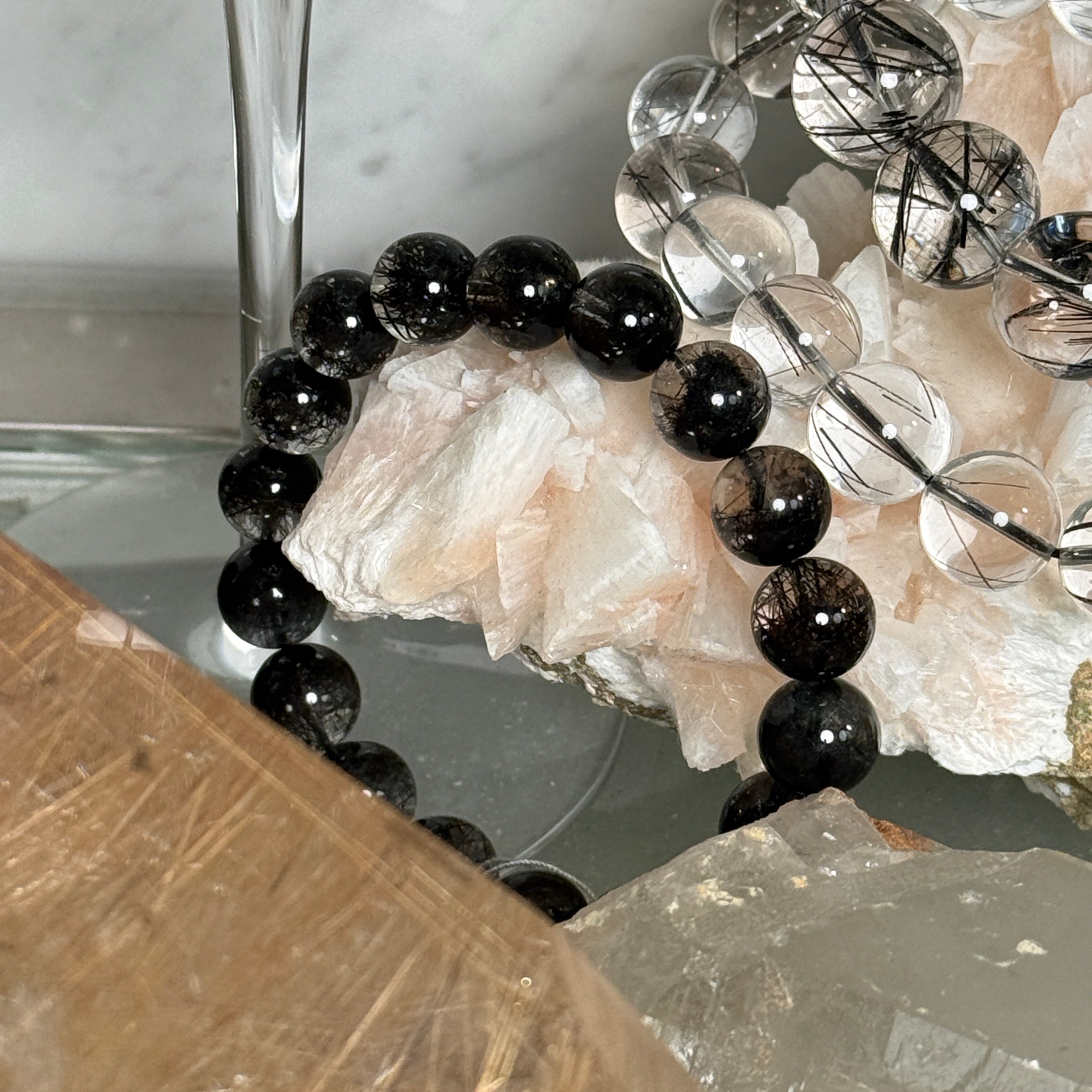 ファントムブラックルチルブレスレット 内径約18cm ルース約11mm 【1点