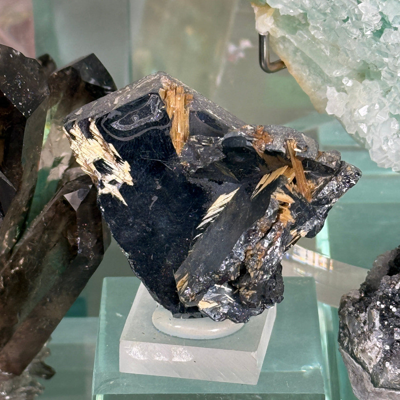 ルチル原石 約39 x 49mm/70g 【1点限り】【中村会長ショーケースコレクション】