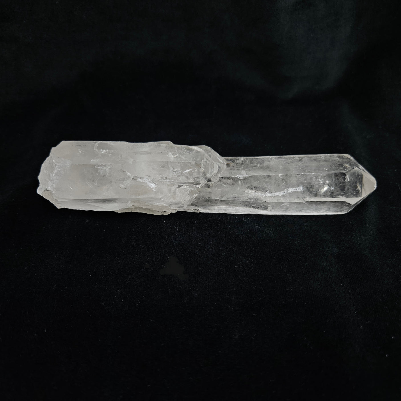 水晶クラスター  ブラジル コリント産 約39x133×32mm/172g