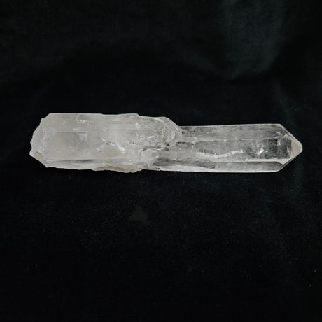 水晶クラスター  ブラジル コリント産 約39x133×32mm/172g