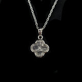 Meteorite Top Clover Motif (Chain sold separately)