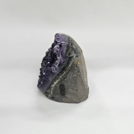 アメジスト（ウルグアイ産） 約44x60×55mm/164g