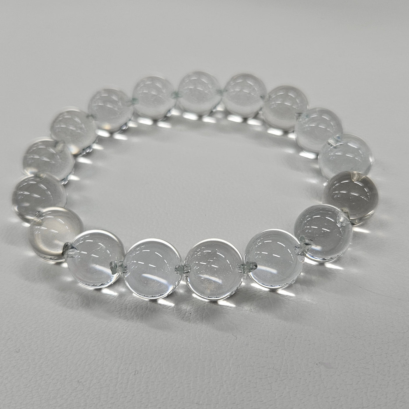貫通穴なし水晶ブレスレット 約12mm 【会長秘蔵コレクション】＜0065＞