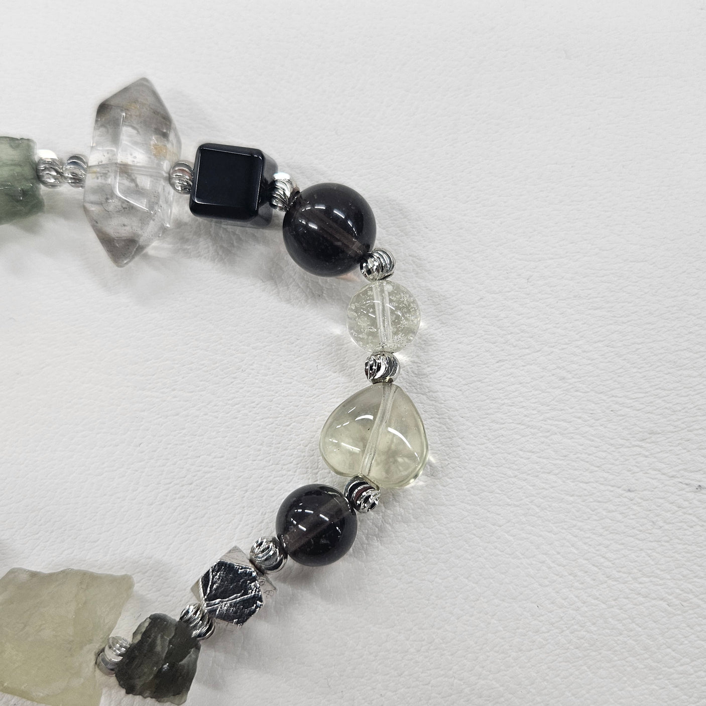 隕石ブレスレット 約12×17mm (メイン石)【会長秘蔵コレクション】＜0074＞