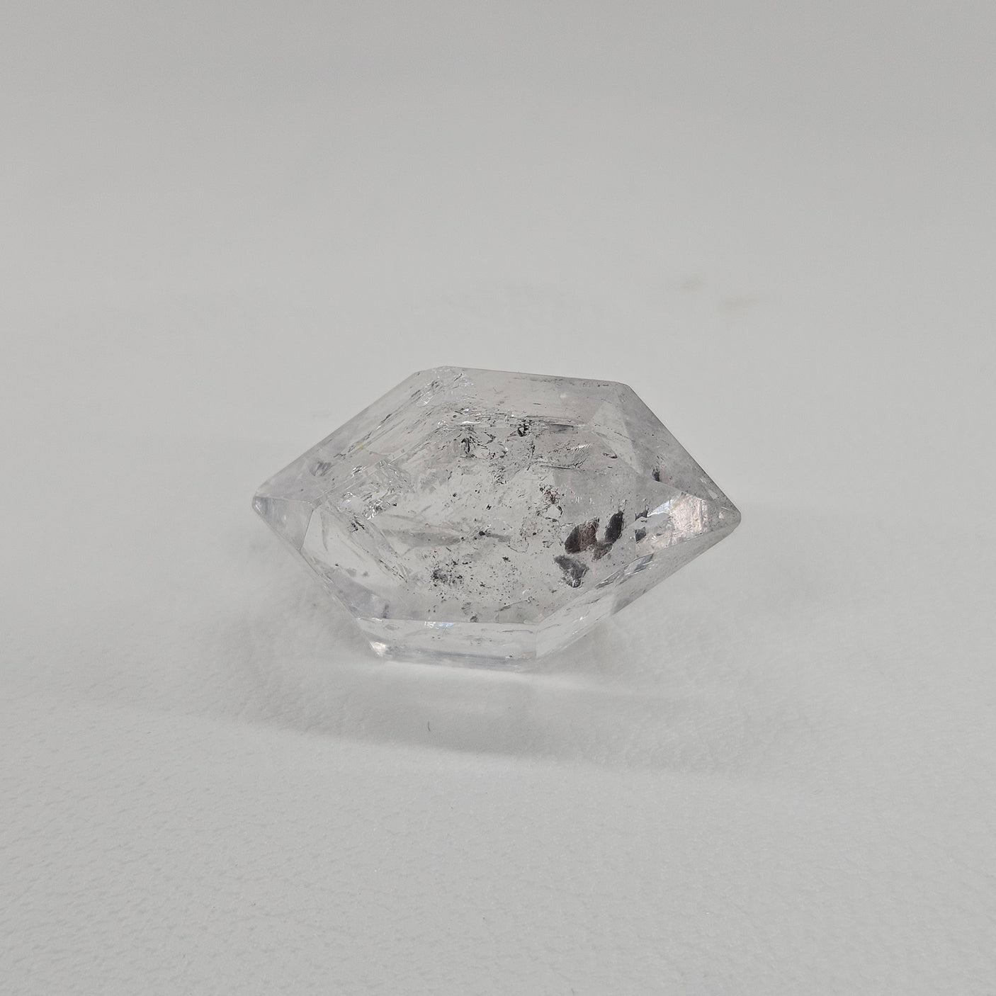 エレスチャルクリスタル 約14x25×17mm 約7g