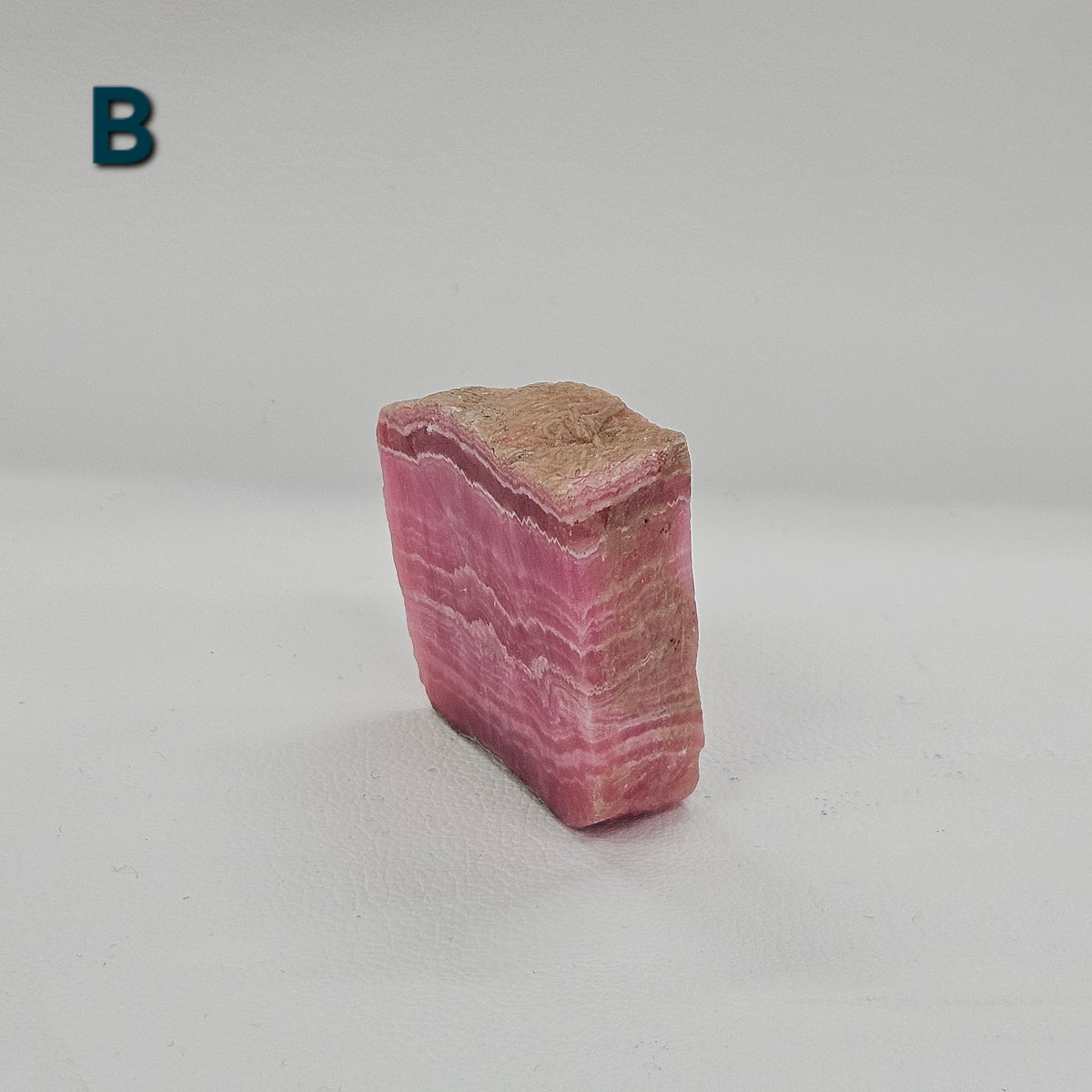 インカローズ原石（約55g）
