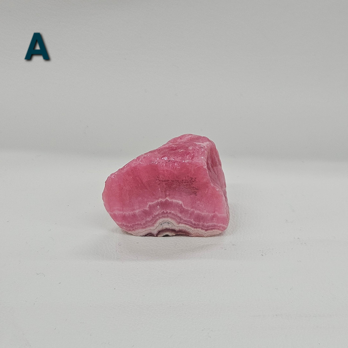 インカローズ原石（約55g）