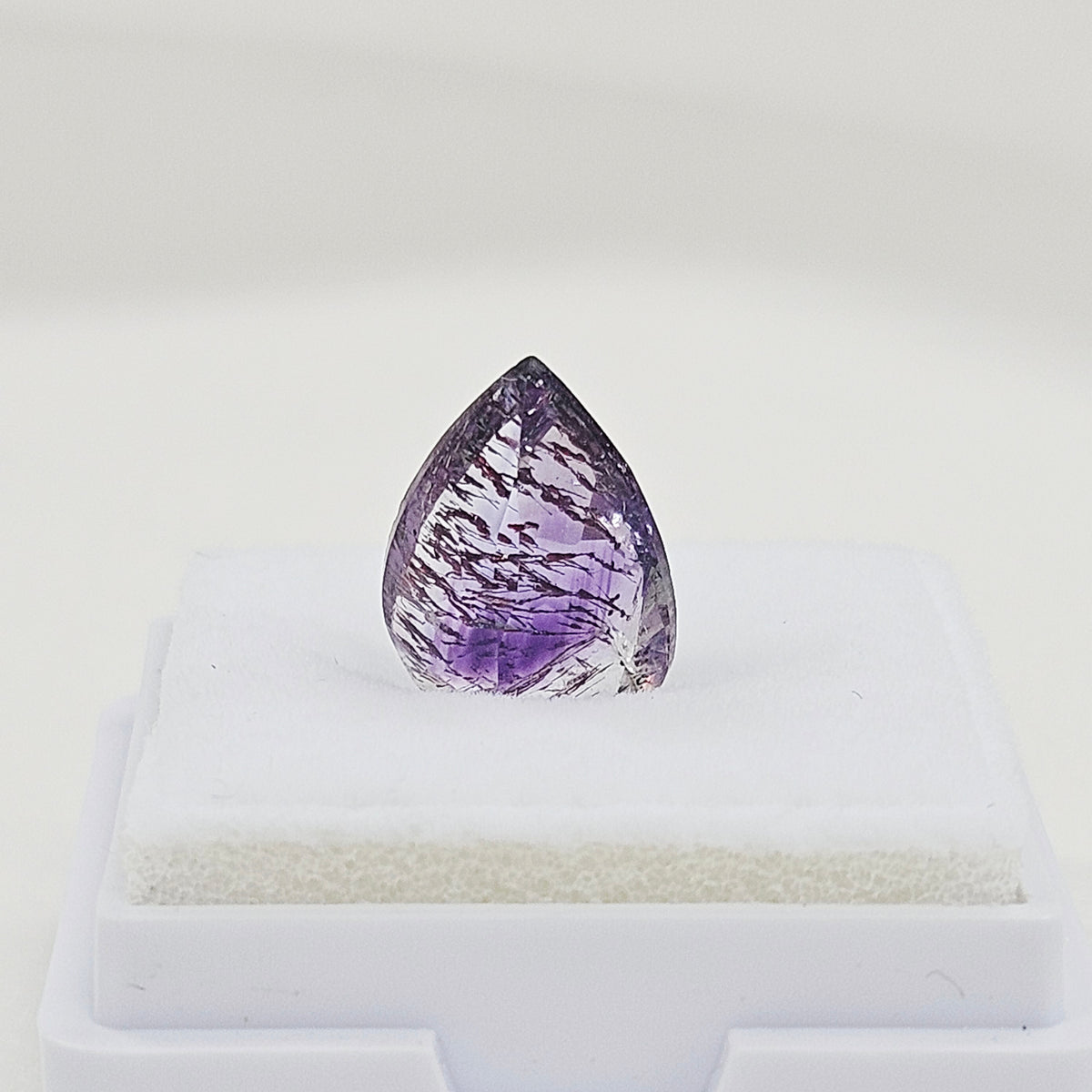 【会長厳選商品】 スーパーセブンペアシェイプカット3ct ルース約縦14㎜横8.8㎜厚み5.2㎜