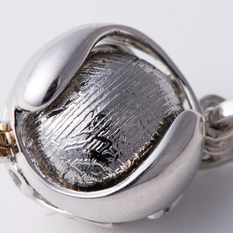 個性的デザイン シンプルメテオライト ペンダントトップ単品（スウェーデン産）