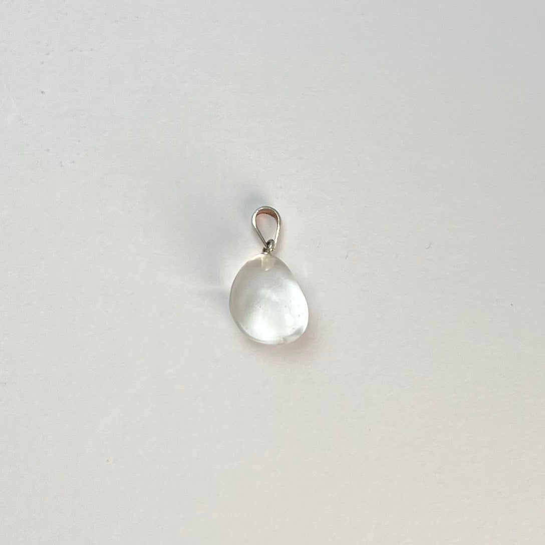 ネックレスチャーム：水晶(クリスタル) / 3g 約15mm
