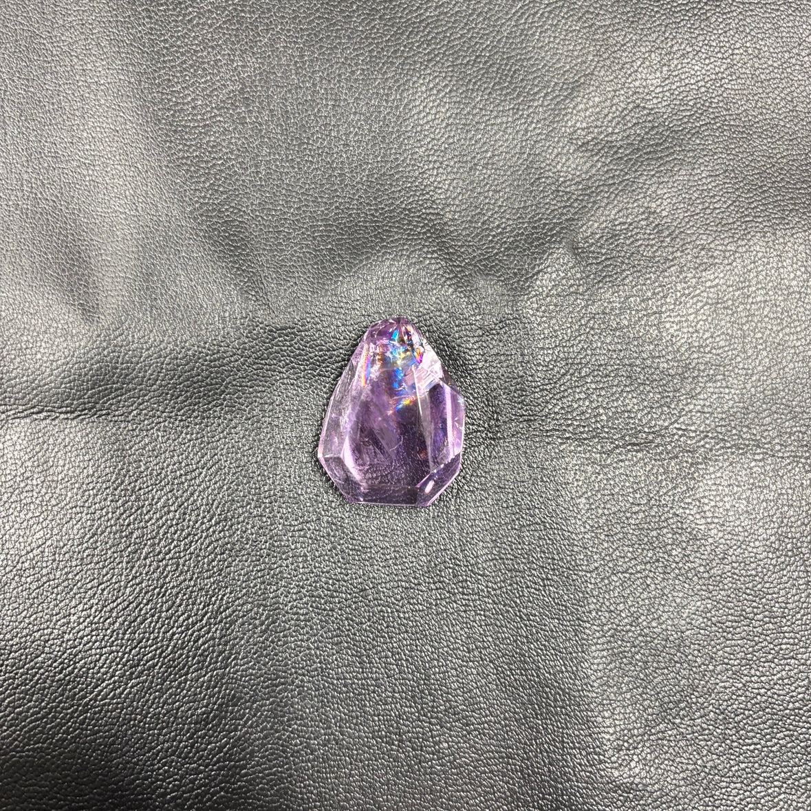 【単品ランダム】アメジストポイント：レインボー入り（約23g）