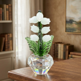 すずらんガラスオブジェ（ホワイト）　高さ約10.5cm 横幅約4.5cm（約450g）