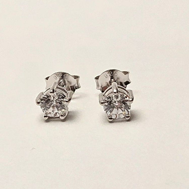 ジルコン(ホワイト) ピアス
