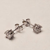ジルコン(ホワイト) ピアス