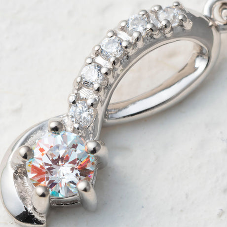 【Twinkle Dream Star premium】カット入りオーロラカラーネックレストップ単品