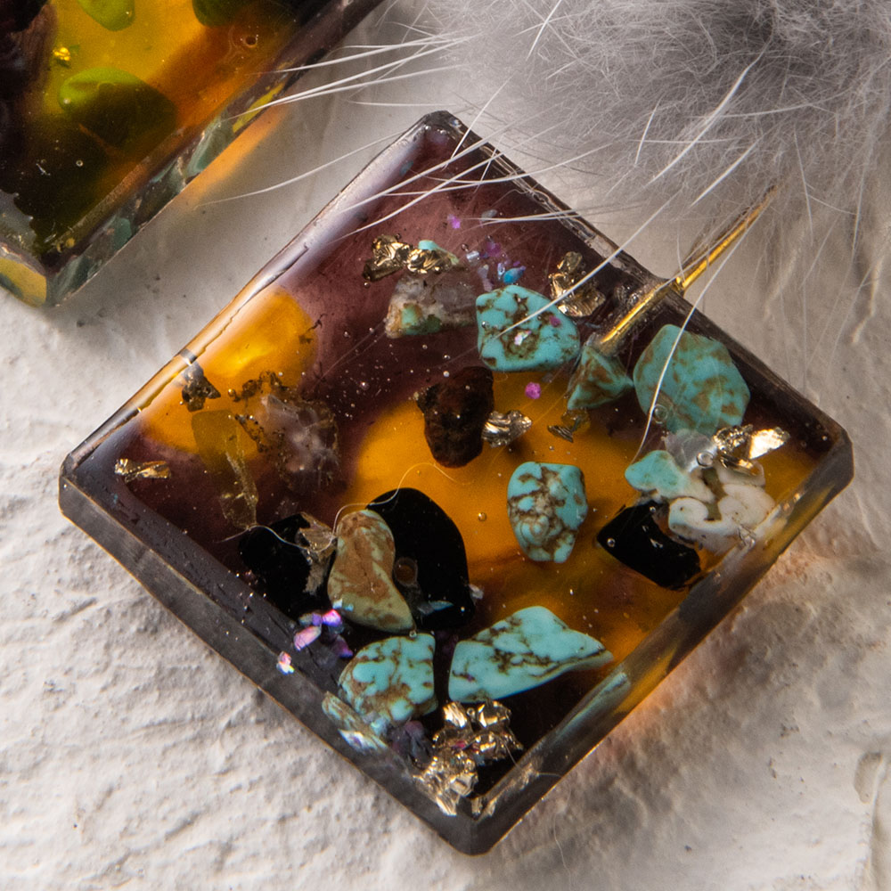 パールストーン9ピンタイプ　ハンドメイド　レジン　1点399円 パールストーン9ピンタイプ ハンドメイド レジン 1点599円