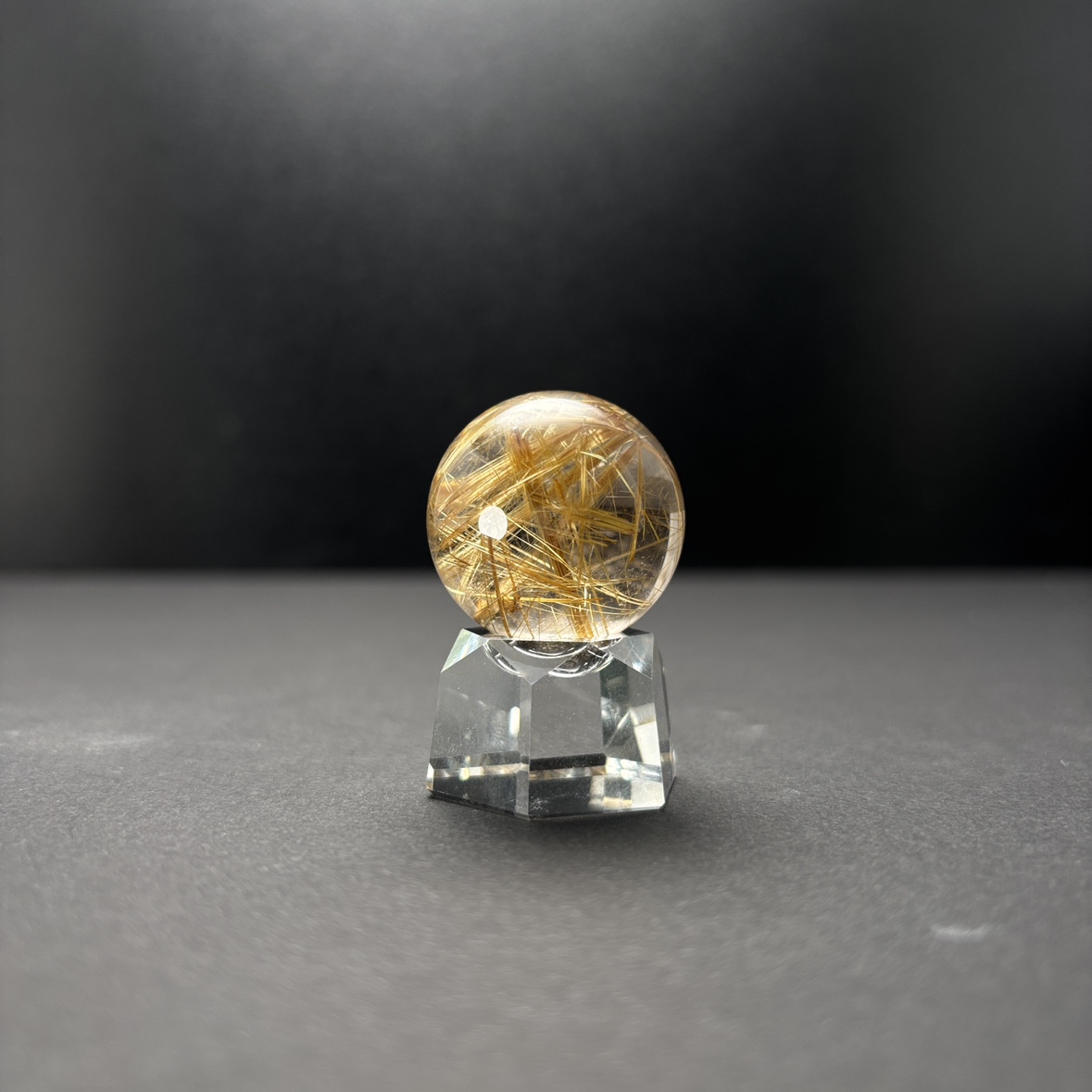 高品質】ゴールドルチルスフィア 28.2mm（台座付き） - OLO-0046